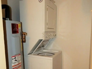 Rockridge 2BR Townhouses