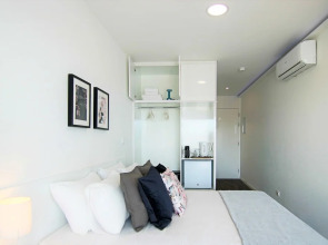 Phaedrus Living Luxury Suite Nicosia 508