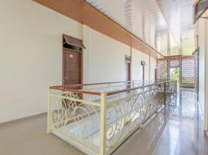 Griya Tentrem Syariah by OYO Rooms
