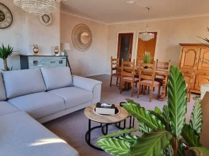 Superb Flat 3 Bedrooms Private Parking