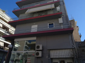 Modern Renovated Apartment 1