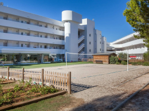 FERGUS Style Cala Blanca Suites