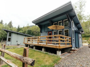 Hoh Valley Cabins at Elk Meadows