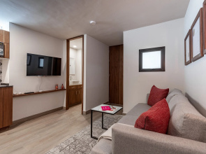Casai Roma | 1BR | Lira Apartment