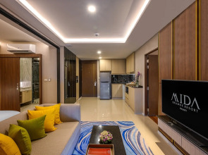 Курортный отель MIDA Grande Resort Phuket