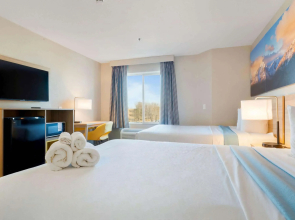 Days Inn by Wyndham Thornton