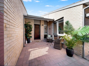 Gorgeous 2-bed Townhouse With Patio, BBQ & Parking