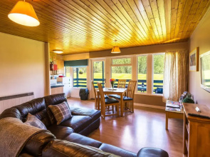 Logierait Pine Lodges - Apartments
