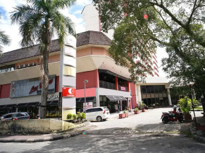 Capital O 1963 Hotel The New Benakutai