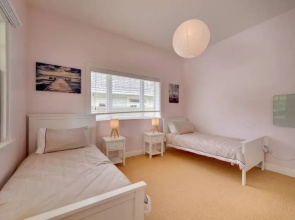 Awesome 3 bed Wellington House