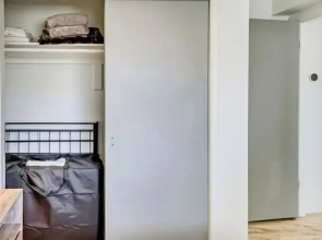 Charming 2BR w King Queen Close to SLC