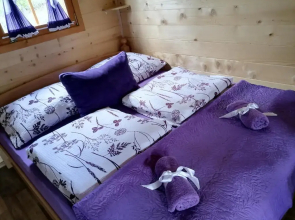 Cottage La Sierra with JACUZZI