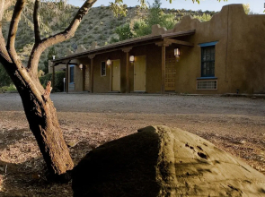 The Abiquiu Inn