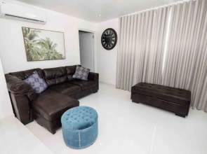 Modern 2BR with KingBed in Heart of Isla Verde Ave
