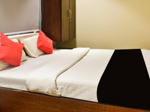 Capital O 62227 Hotel Orchid Lounge