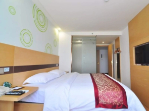 Greentree Inn Ningbo South Railway Station Express Hotel