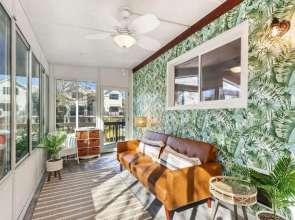 2nd Block E Huron - Keep Palm - Adorable House Minutes from the Beach