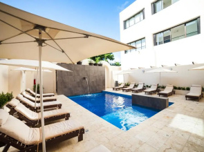 Aspira Hotel & Club Beach