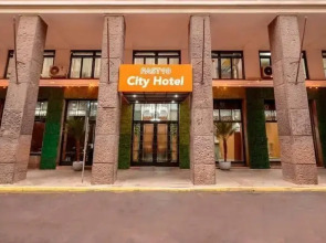 Fast 10 City Hotel