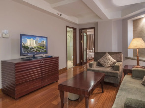 Отель Sanya Baohong