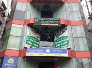 OYO 82490 Greenwood City Point