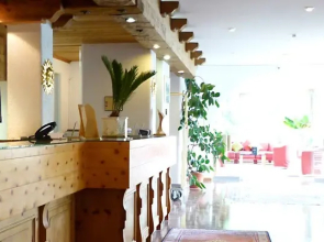 Hotel Europa Suites