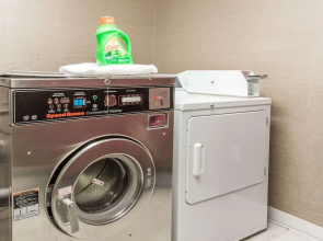 Baymont Inn & Suites Lancaster