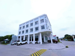 B Hotels Angeles City