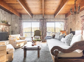 The Cozy Tree House