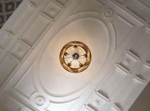 Super Balmes Guest House