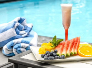 Fortune House Hotel Suites