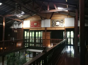 Kumkhumsriwangchai Amphawa