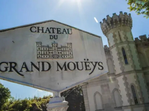 Chambres D'hotes Du Chateau Du Grand Moueys