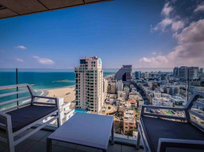 Royal Beach Tel Aviv Hotel