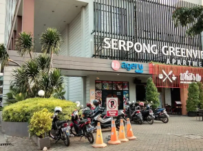 Nice and Comfy Studio Room at Serpong Greenview Apartment