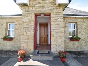 Pollyanna's Cottage