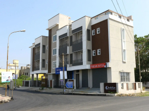Dakshin Serviced Apartments