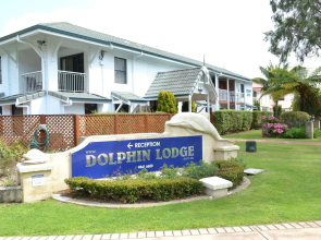 Dolphin Lodge