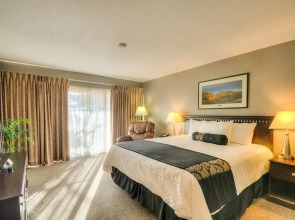 Fairmont Hot Springs Resort