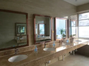 Tianyuan Space Capsule Hotel (Urumqi T1 Branch)