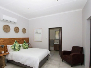 Maxton Boutique Hotel