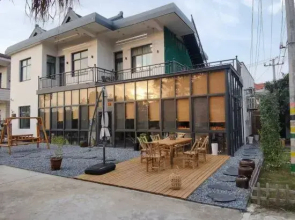 Joy Inn