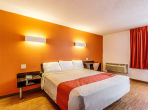 Motel 6 Wisconsin Rapids, WI