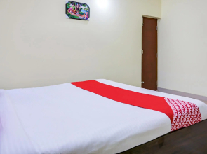 OYO Flagship 78728 Sarala Residency