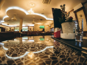 Hotel Bristol