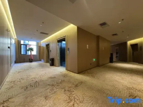 Rongqiang Hotel (Wuzhong Tongxin County Yinhai Huafu)