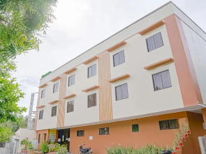 OYO 592 La Briana Guest House