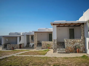 Holiday Sunset Villa Above the Beach