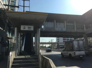 Super nice 4peoples,2 Fashion Rooms close to all central