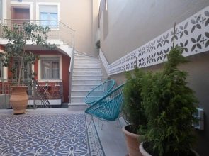 Athenian Yard Suites